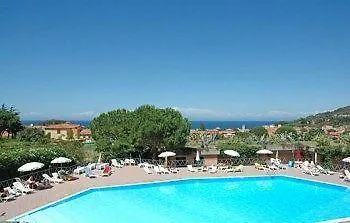 Hotel Isola