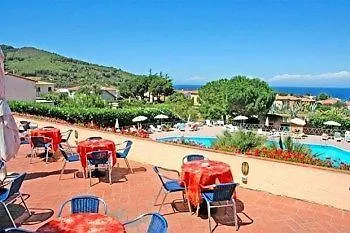 Hotel Isola 3*